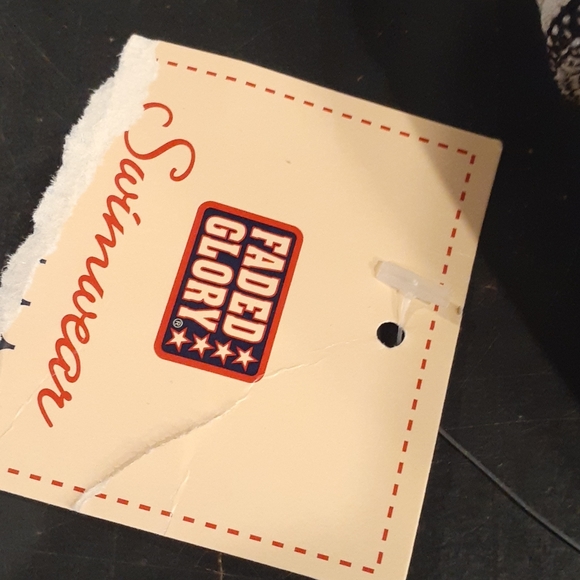 NWT  TANKINI TOP/SWIM TOP 3X  22W/24W NWT - Picture 9 of 11